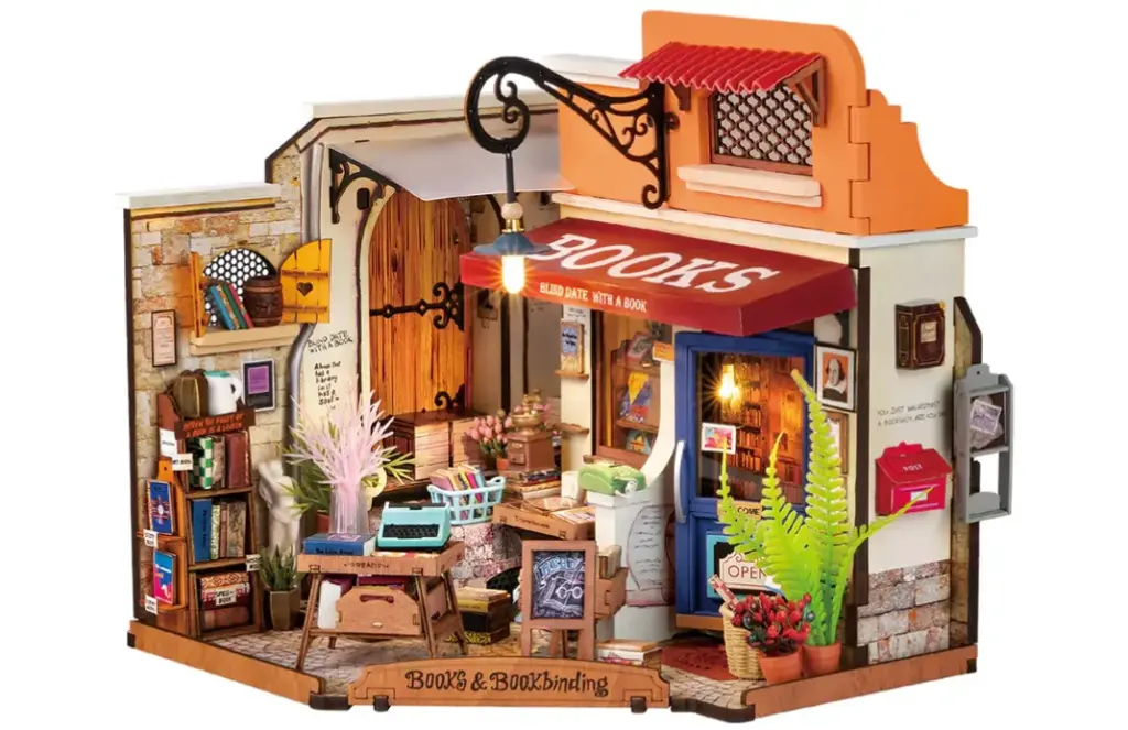 Corner Bookstore 12