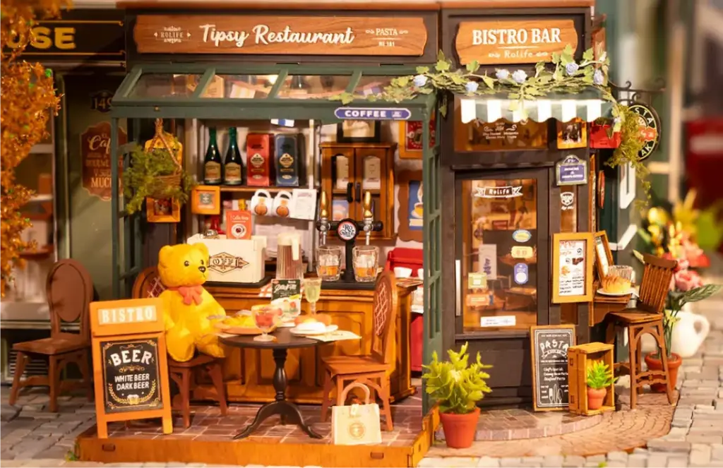 Tipsy Restaurant 12