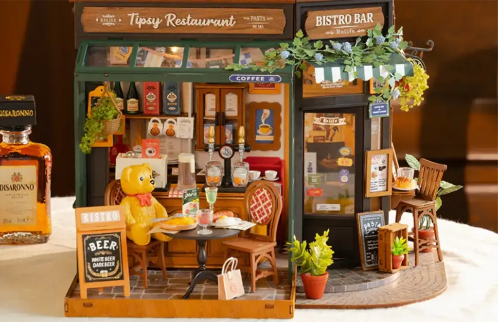 Tipsy Restaurant 18