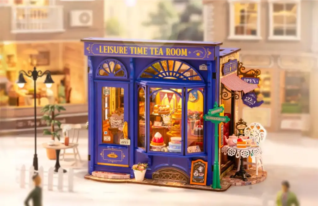 Leisure Time Tea Room 12