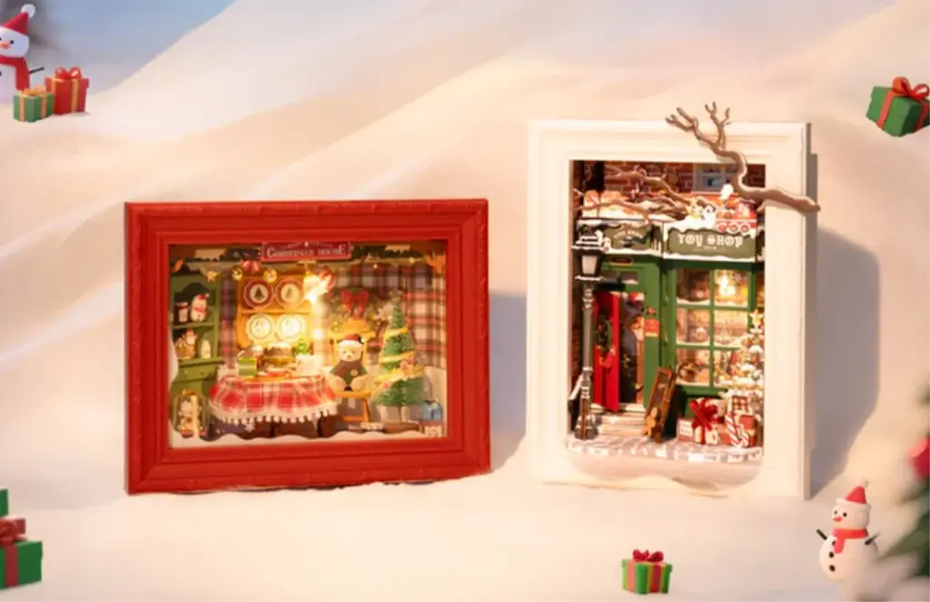 Santa's Toy Shop 16