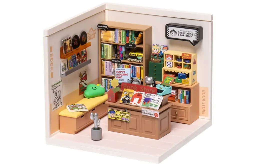 Fascinating Book Store 12
