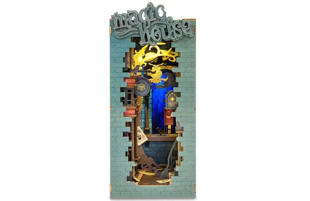 Magic House 12