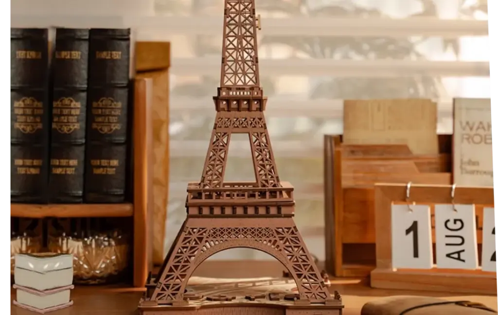 Night of the Eiffel Tower 18