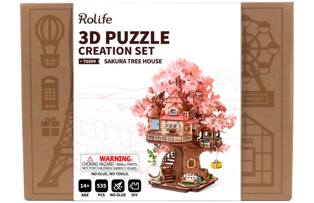 Sakura Tree House 20