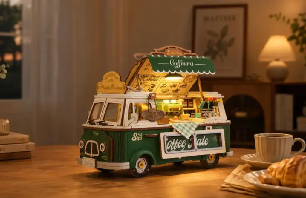Leo's Coffee Truck 16