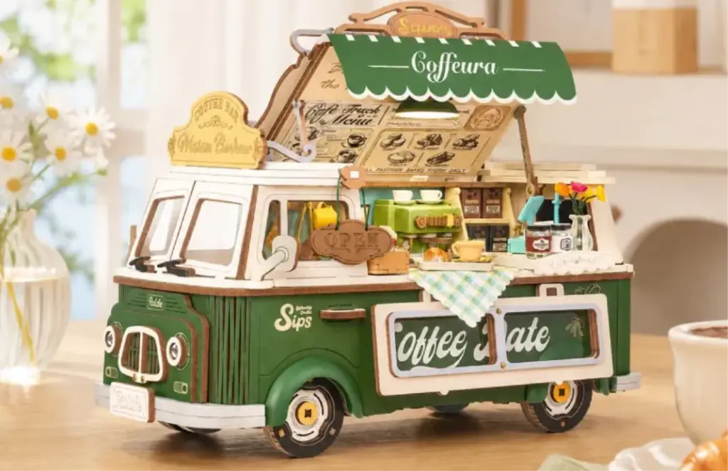 Leo's Coffee Truck 18