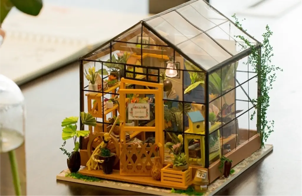 Cathy's Flower House 18